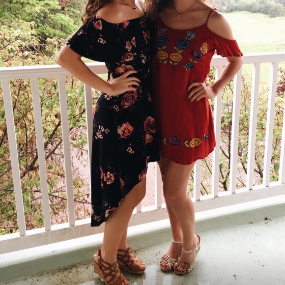 High Low Off the Shoulder Floral Dress - Picture 6 of 6